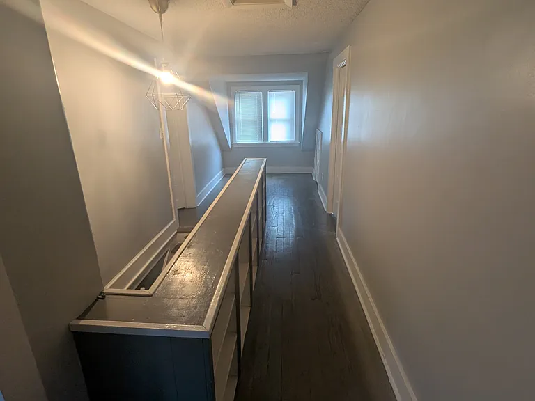 1411 Neosho St — Photo 7