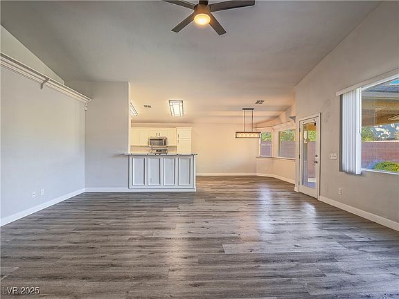 4th image of 5588 La Sendas Ct