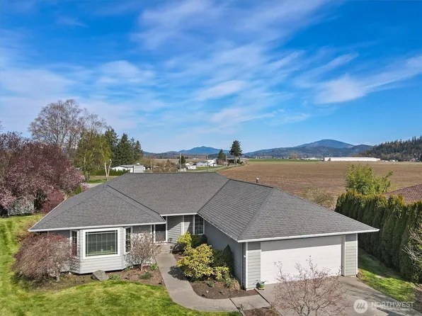 20071 Gina Marie Lane, Burlington, WA 98233