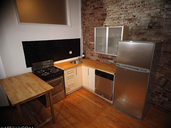 4th image of 512 Broadway