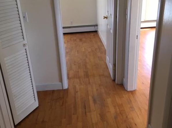51 Shaw St #2