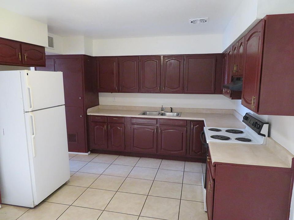 1st image of 3324 N 62nd Dr