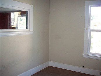 2nd image of 1658 S San Joaquin St