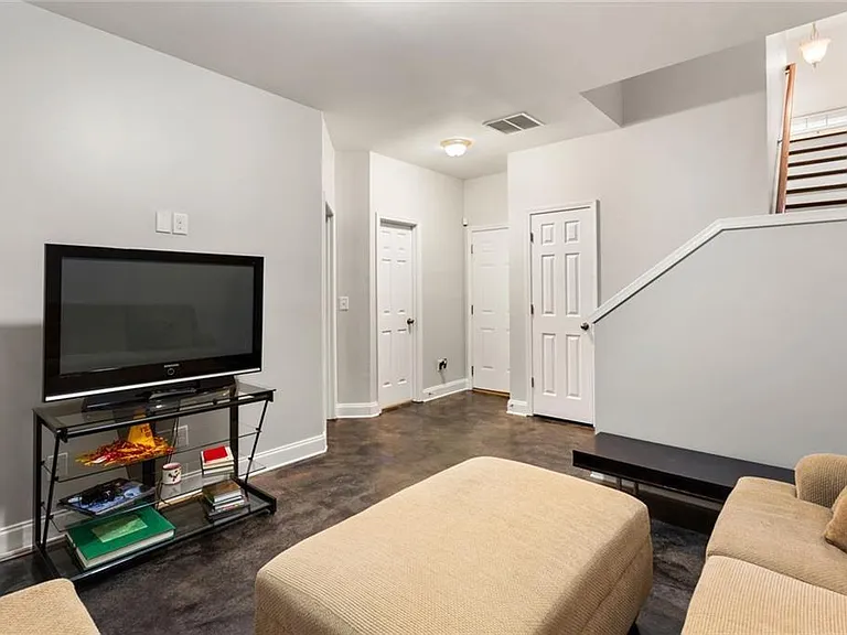 4324 Laurel Creek Ct SE — Photo 27