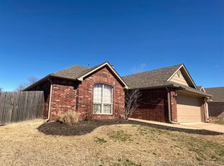 10101 E 85th St N, Owasso, OK 74055