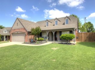 11505 E 105th St N, Owasso, OK 74055