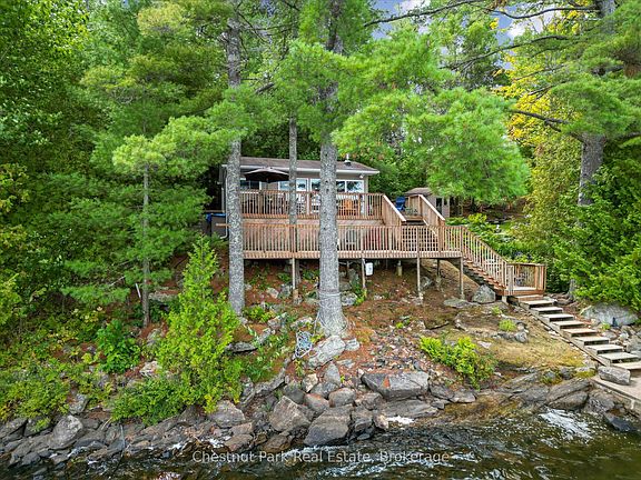 2nd image of 1492 N Shore Rd #3