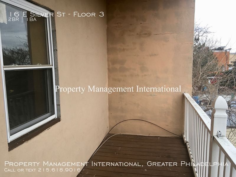 1st image of 16 E Silver St #3