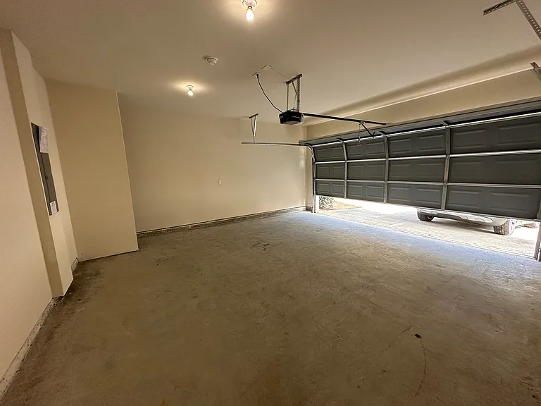 112 Bryon Ln — Photo 15