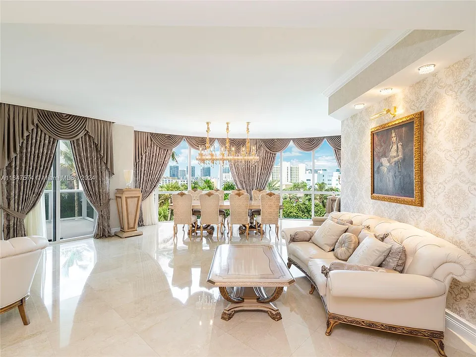 18101 Collins Ave #601