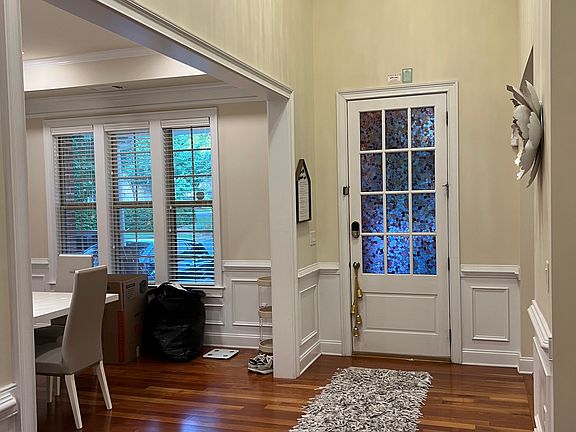 2nd image of 3552 Allee Elm Dr