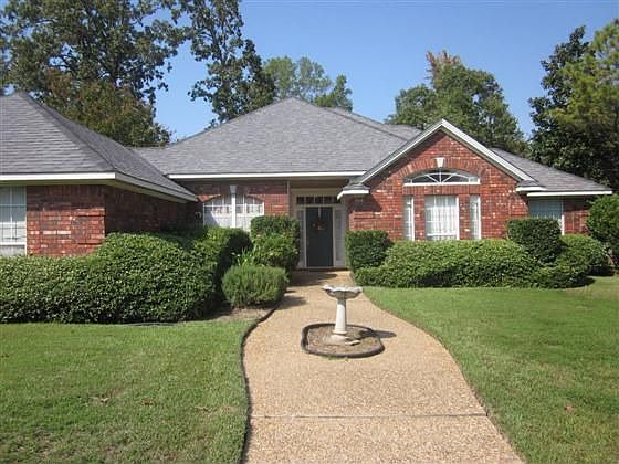 2nd image of 2306 Dove Hollow Dr