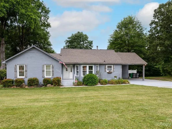 6035 Sullins Rd, Charlotte, NC 28214