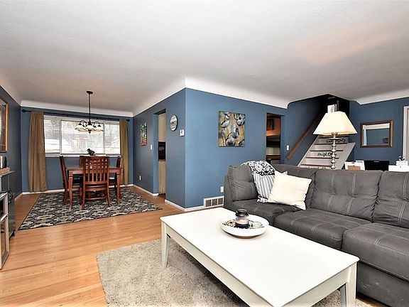5th image of 6556 Edgemoor Ave