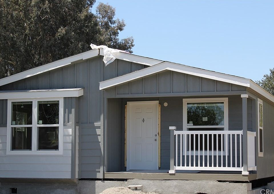 1st image of 31773 Via Valdez St