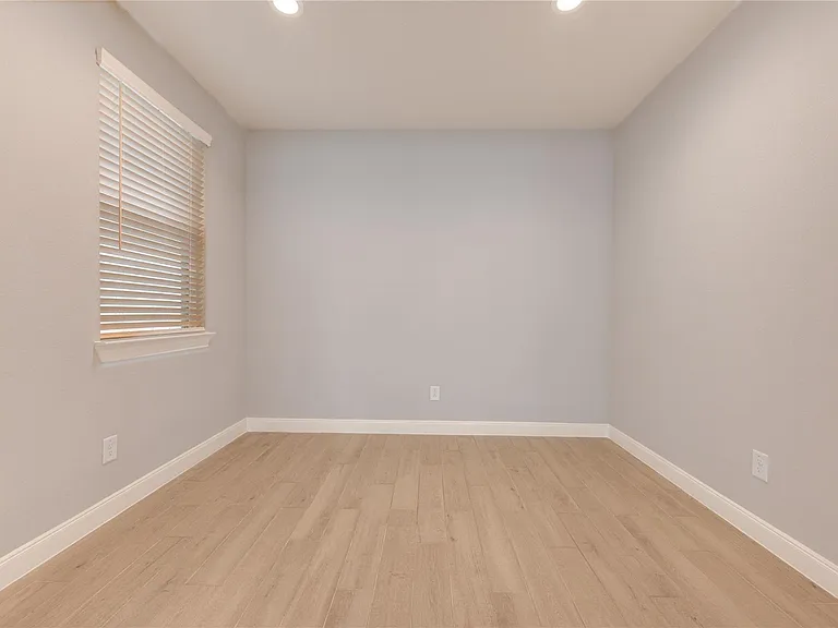9822 Heritage Run Ln — Photo 8