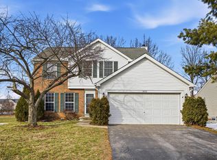 9152 Longstone Dr, Lewis Center, OH 43035