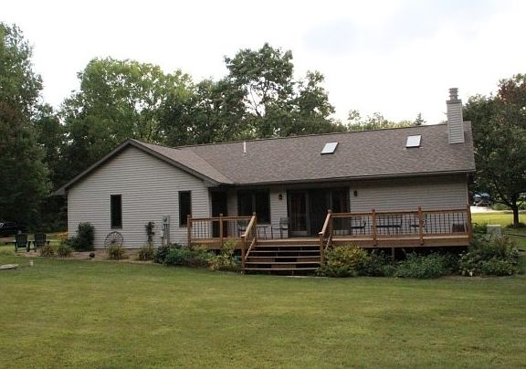 3rd image of 2270 Gold Dr