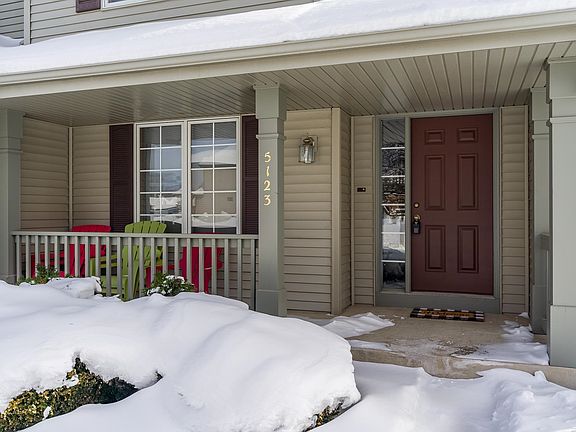 4th image of 5123 Park Valley Dr