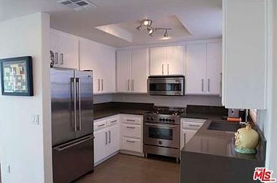 5th image of 4455 Hazeltine Ave APT 305