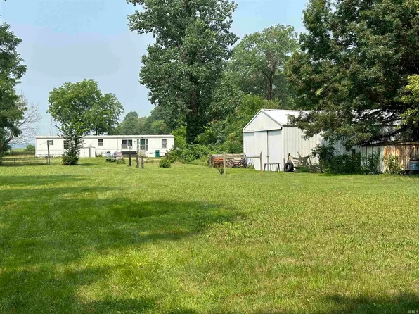 640 N 600 E, Knox, IN 46534