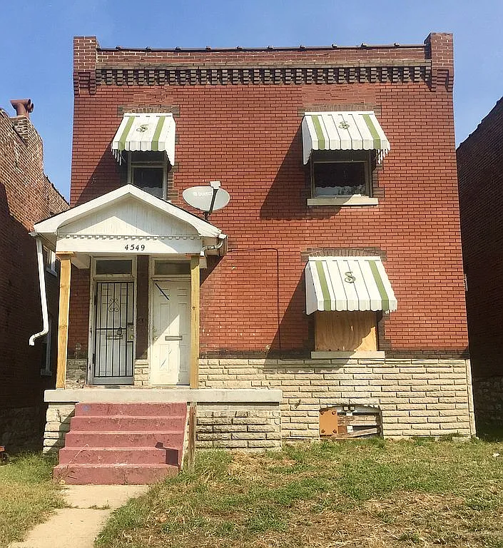 4549 Ashland Ave photo 1