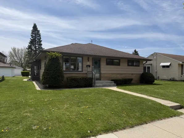 5525 W Leroy AVENUE, Milwaukee, WI 53220