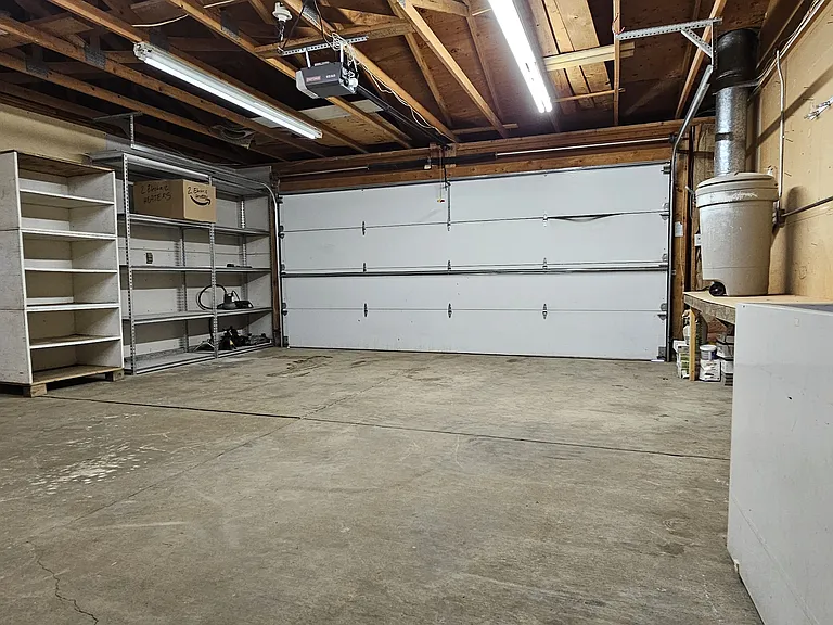 309 Arthur St — Photo 3