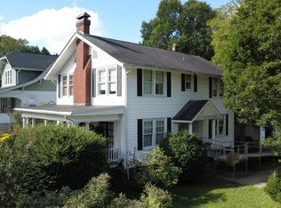 427 8th Ave, Saint Albans, WV 25177