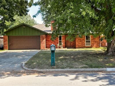 108 N Eastgate Dr, Yukon, OK, 73099