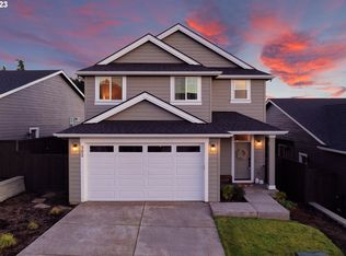 502 NE Greenway Dr, Estacada, OR 97023