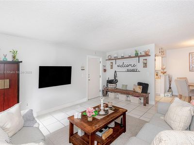 10816 N Kendall Dr #R17, Miami, FL, 33176