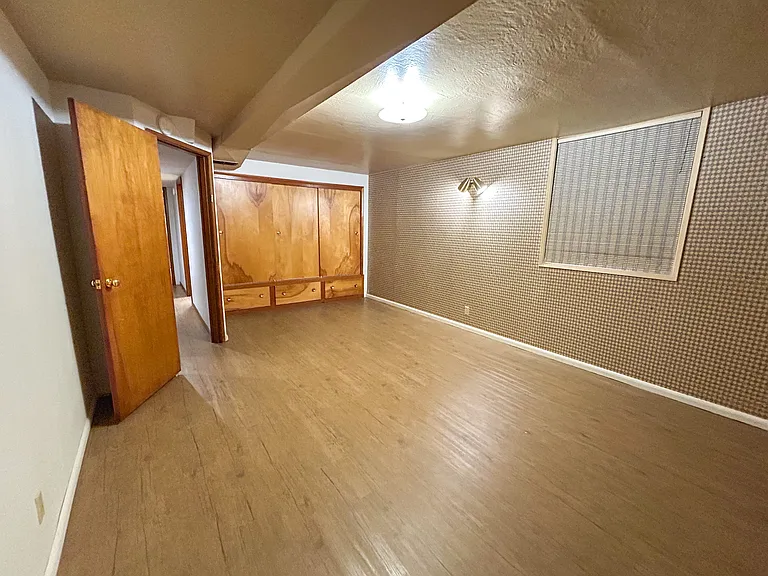 1550 Corina Dr SE — Photo 24
