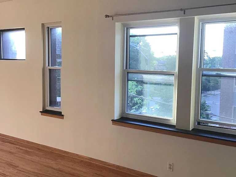 45 N Paulina St #3 — Photo 22