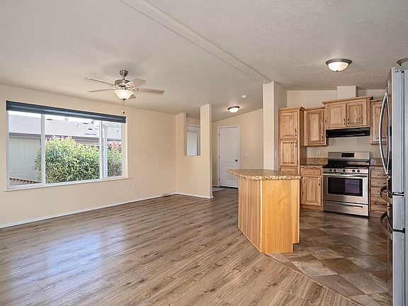 5th image of 1055 N 5th St Unit 121