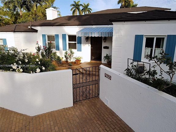 2nd image of 7621 Coquina Dr