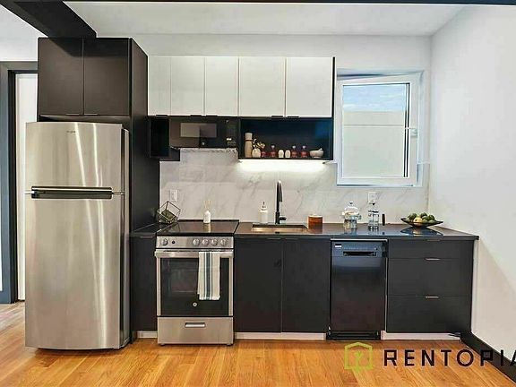 5th image of 292 Union Ave #301