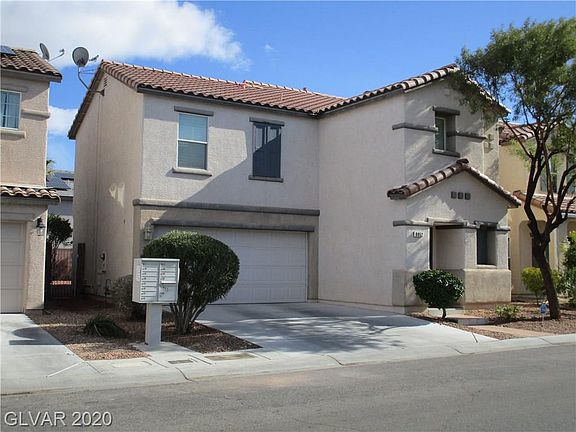 2nd image of 8052 Dutch Villas St