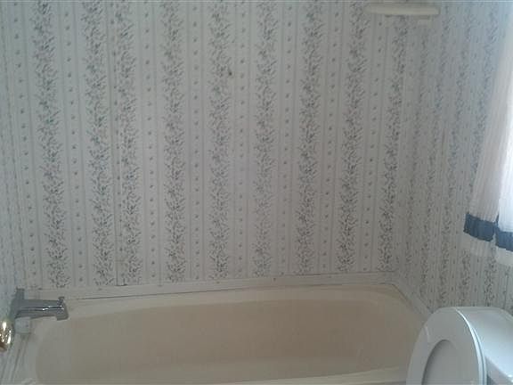 5th image of 1740 Winchester Dr