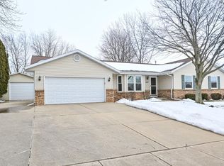 503 S Devendorf St, Elkhorn, WI 53121