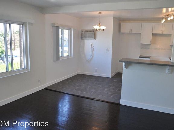 3rd image of 4122 W 2nd St APT 11