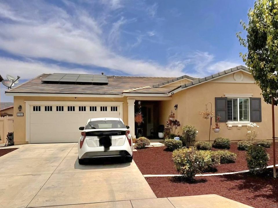 1st image of 1751 Broomwood Dr