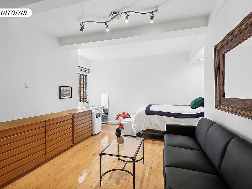 1st image of 25 Tudor City Pl APT 1217