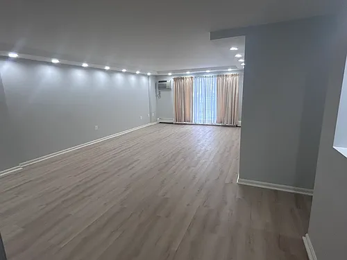 131 Coolidge Ave #122 Photo 1
