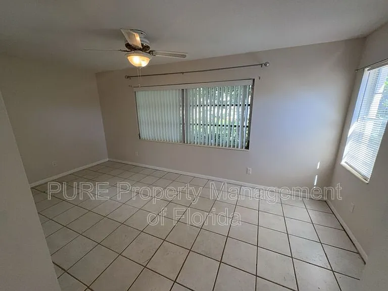 8671 SW 97th St #C — Photo 19