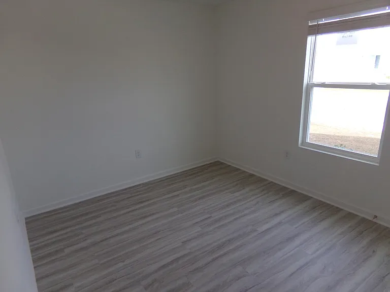 22396 Aleutian Ave — Photo 22