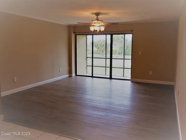 3101 Sand Trap Ln #4-F — Photo 6