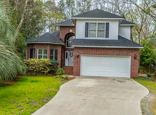 384 Quinby Ct, Mount Pleasant, SC 29464