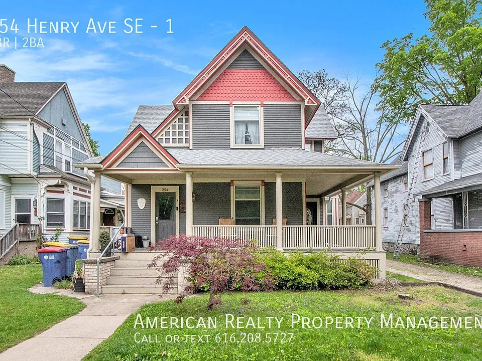 254 Henry Ave SE #1