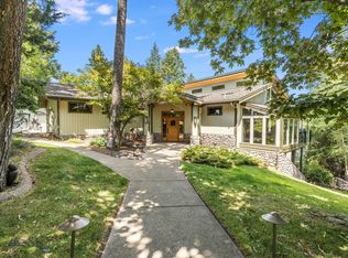 953 Angel Point Rd, Lakeside, MT 59922